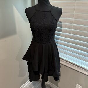 Windsor Sheer Appeal Sleeveless‎ Skater
Dress